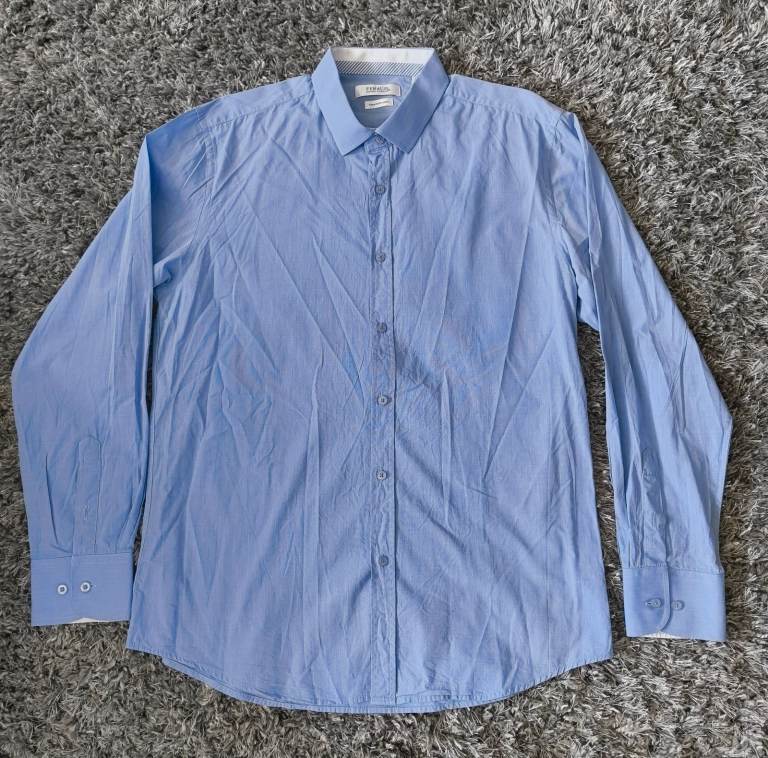 BNWOT Gianni Feraud men's chest size 43, collar size 17 light blue formal shirt £8