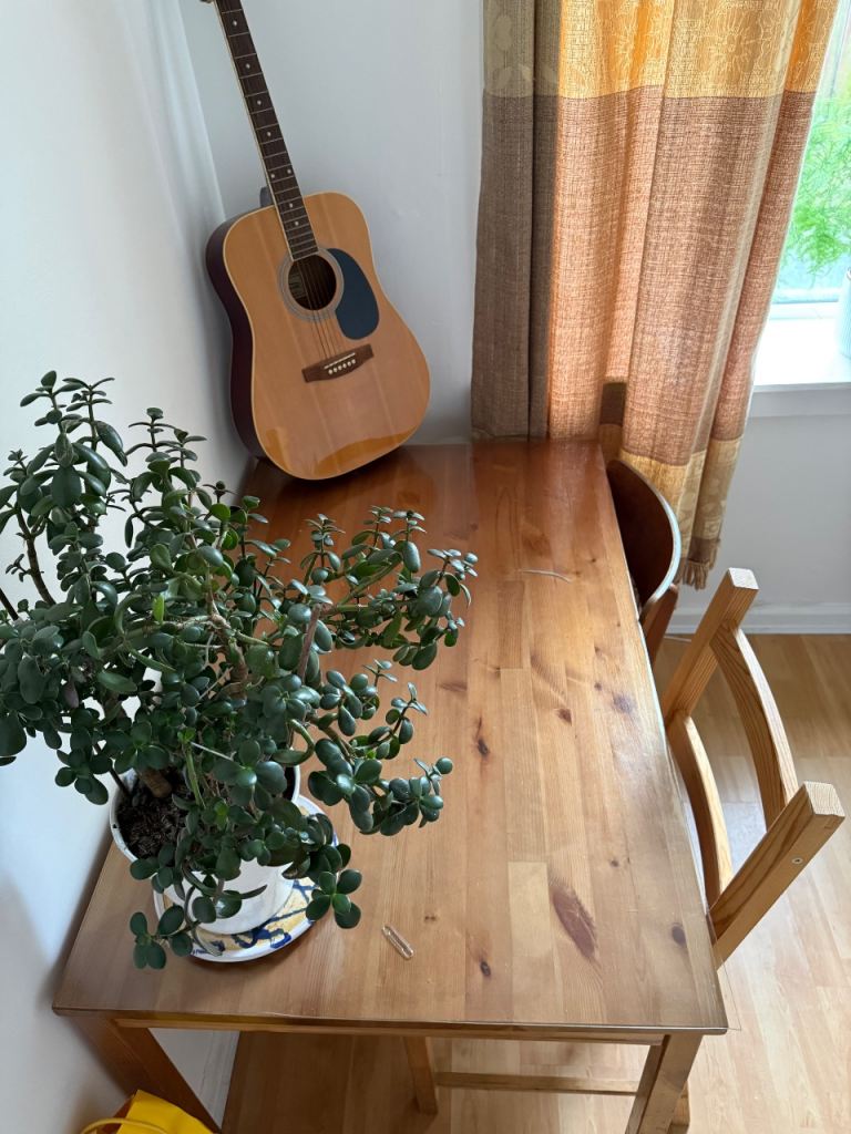 House clearance!! Freebies too! 