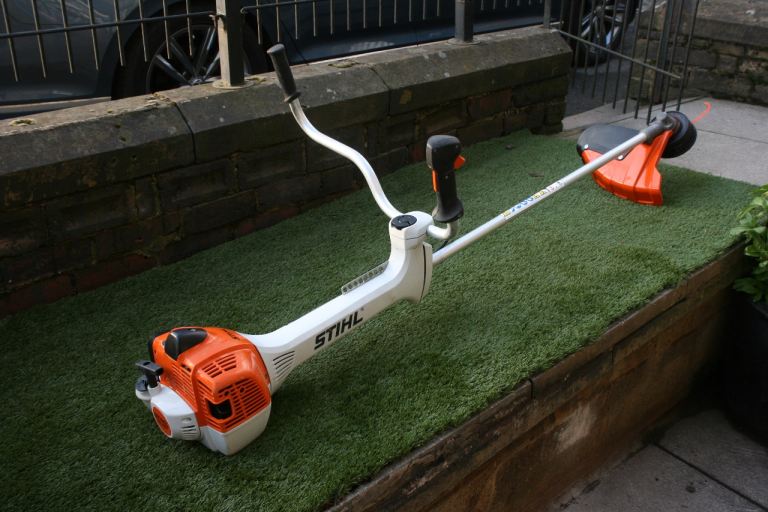 Stihl FS410CL Strimmer /Clearing Saw / Brush-cutter in excellent condition