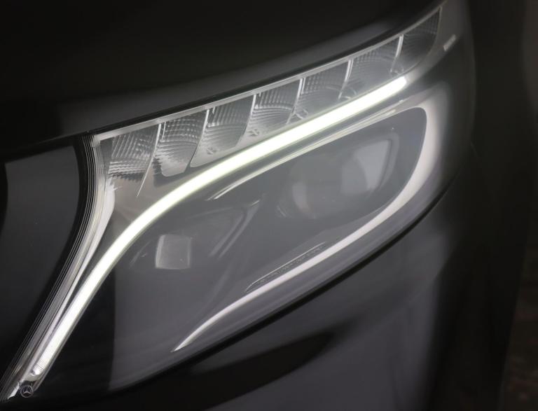 2018 Mercedes-Benz V-Class V250 d AMG Line 5dr Auto [Extra Long] MPV DIESEL Automatic