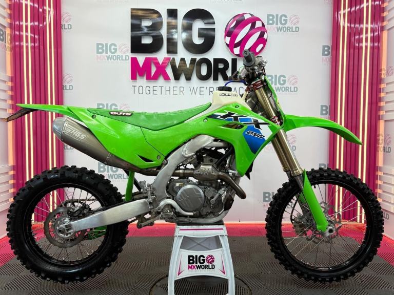 Kawasaki KX 250 2026 - Only 31 Hrs - Enduro Kit - V5 & Finance - HGS & XTrigs