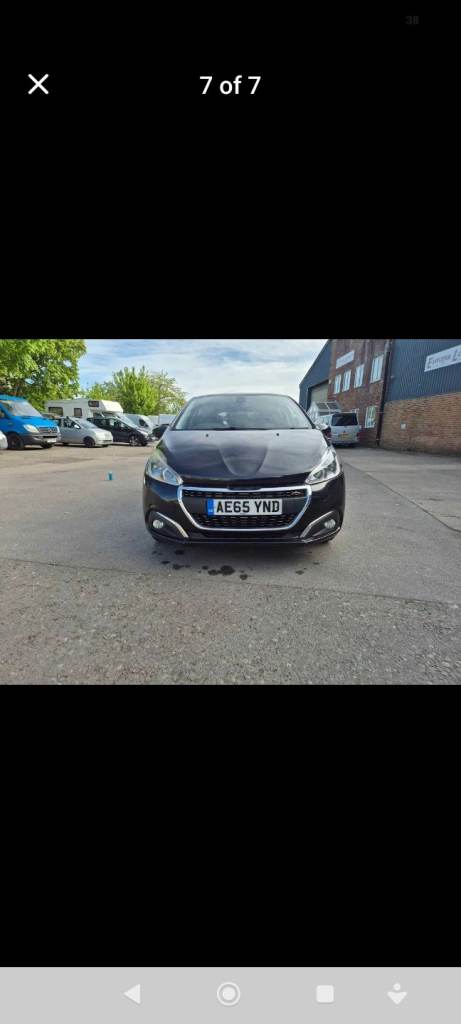 Peugeot, 208, Hatchback, 2015, Manual, 1560 (cc), 5 doors