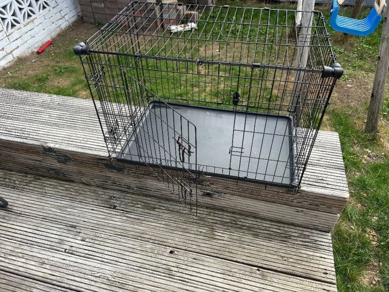 Dogs crate in a very good condition 