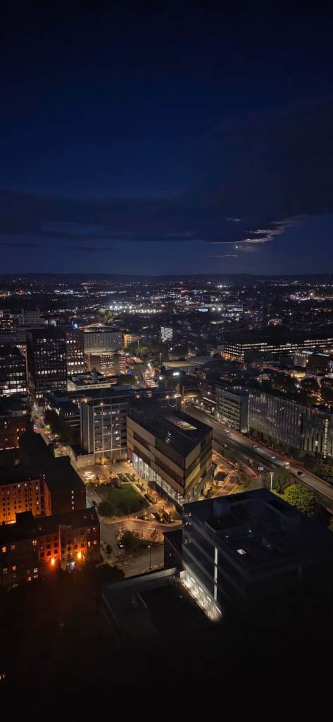 Modern 1-bedroom apartment on the 40th floor at The Fernley, Square Gardens, Manchester