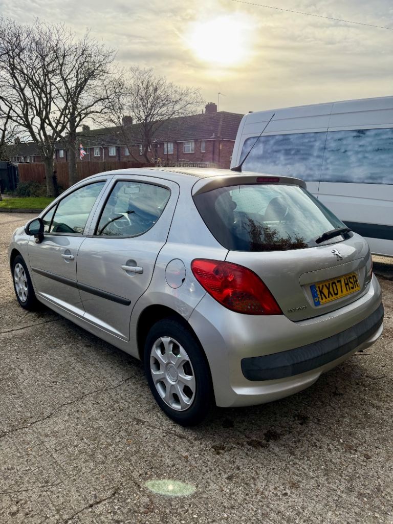 Peugeot 207 1.4 