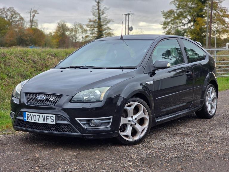 2007 Ford Focus 2.5 ST-2 3dr HATCHBACK PETROL Manual