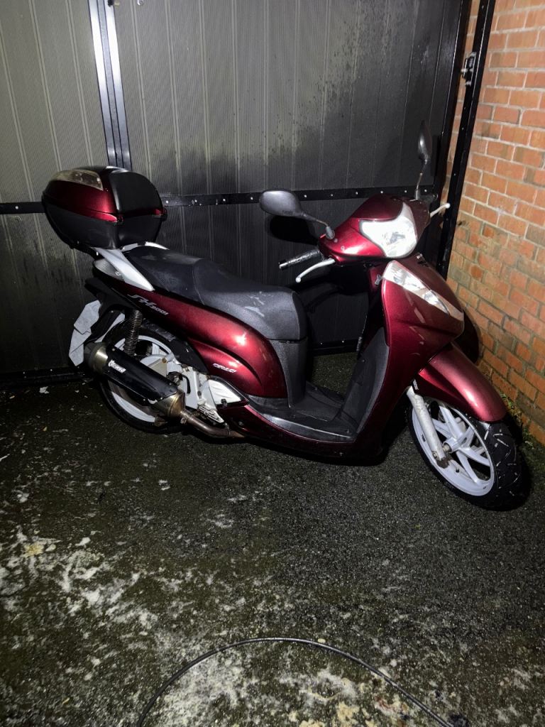 Honda SH300 2008