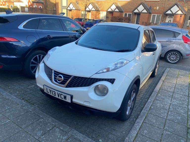 Nissan, JUKE, Hatchback, 2013, Manual, 1461 (cc), 5 doors
