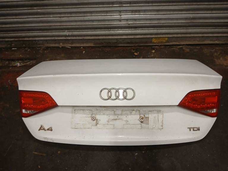 Audi A4 B8 2008–2015 Saloon Boot Lid Tailgate White Complete