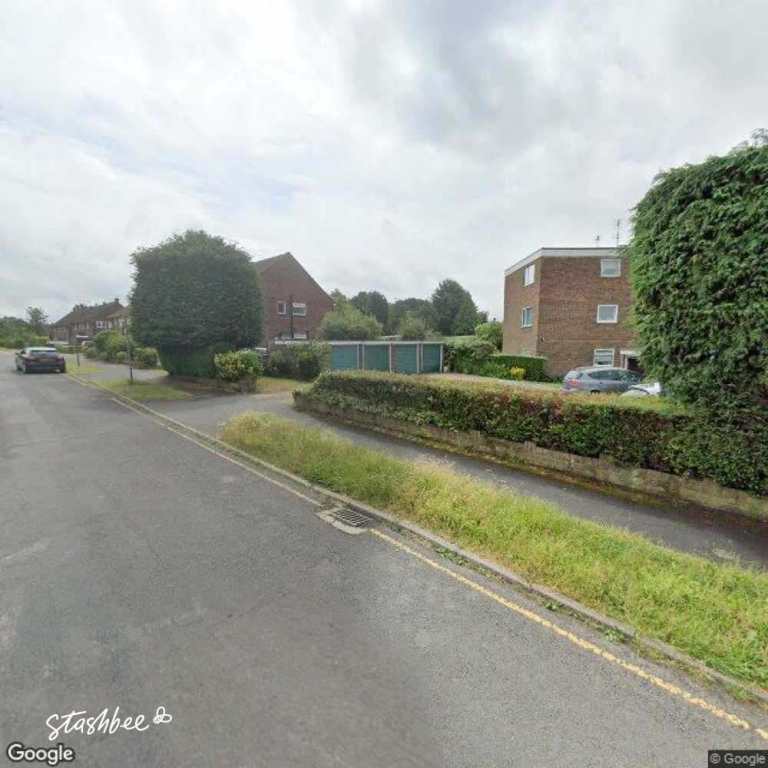 Garage to rent in Horley (RH6) | Stashbee