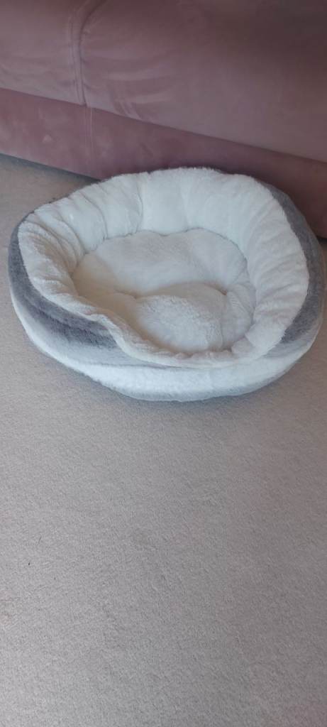Cat bed, carrier and house