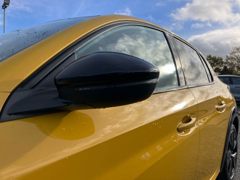 2023 Peugeot 208 1.2 PureTech 100 GT 5dr Hatchback PETROL Manual