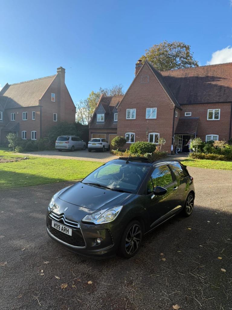 DS, DS 3, Convertible, 2015, Manual, 1560 (cc), 3 doors