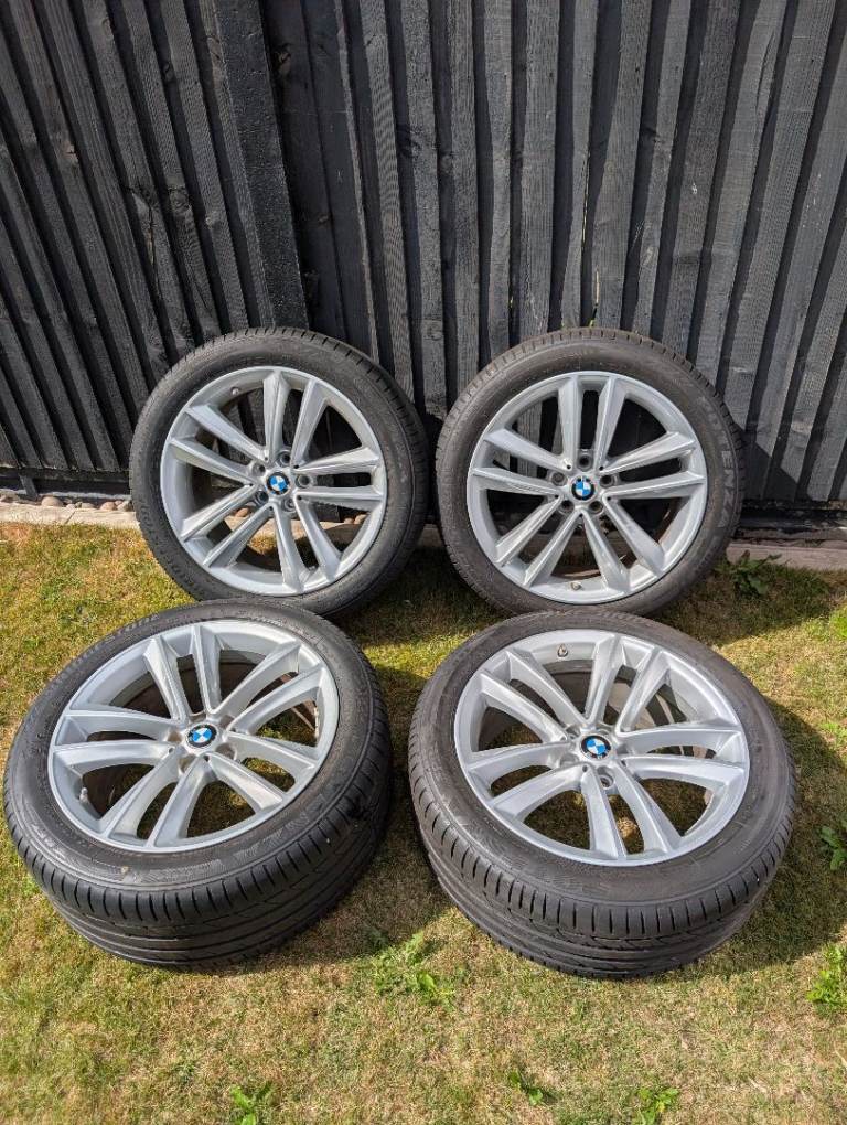 BMW alloy wheels 19 ' inch 5 stud with tyres. Excellent