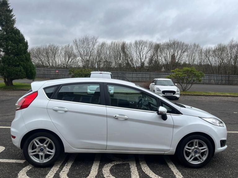 2013 Ford Fiesta 1.0 Zetec 5dr HATCHBACK Petrol Manual