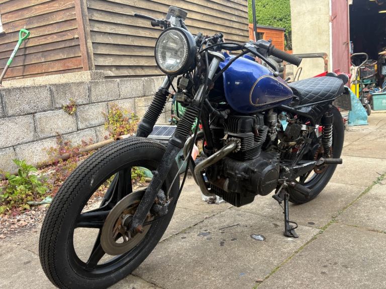 Honda CB250N 1979 Project Cafe