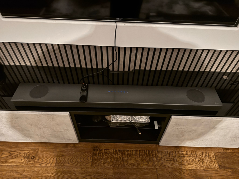 LG Soundbar + Sub - SL9YG