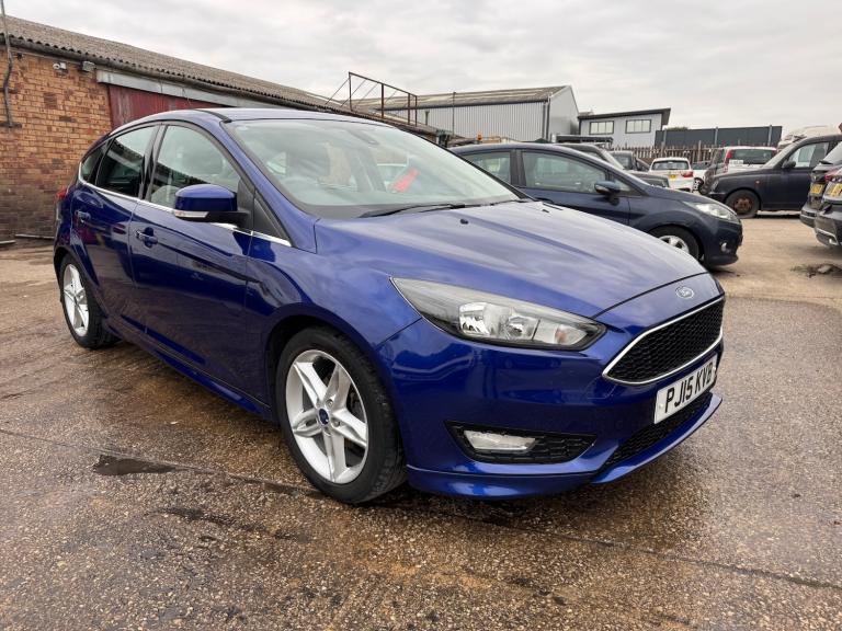 2015 Ford Focus 1.0 EcoBoost 125 Zetec S 5dr HATCHBACK Petrol Manual