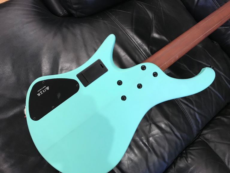 Ibanez EHB1000S 4 string headless Electric Bass in Sea Foam Green Matte, wow!