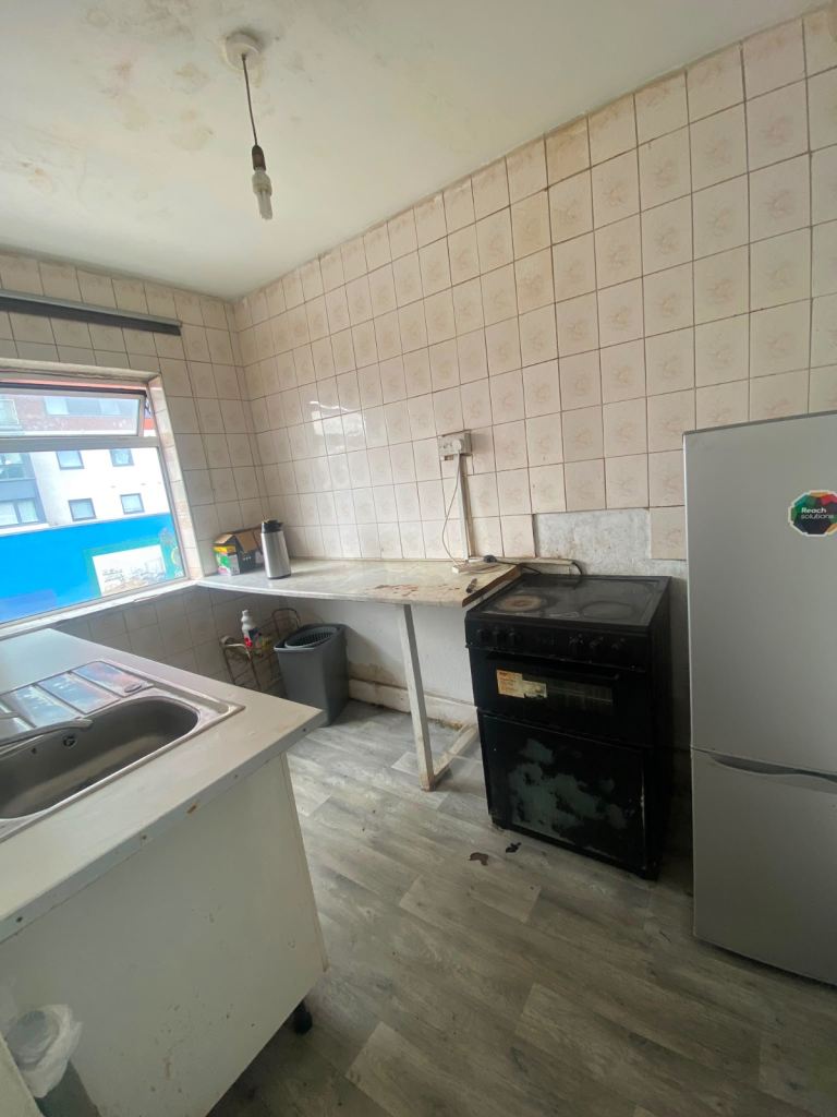 1/2 Bedroom Flat is available to rent on The Green Southall UB2