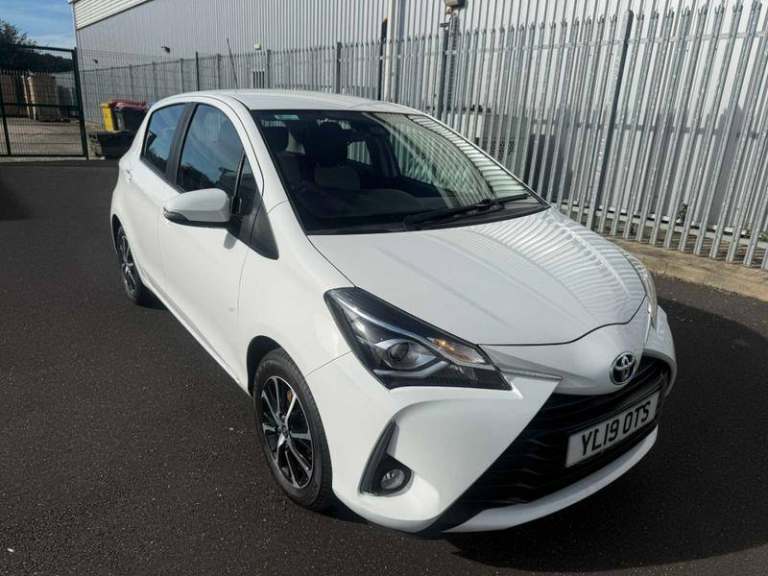 2019 Toyota Yaris 1.5 VVT-i Icon Tech 5dr Manual Hatchback Petrol Manual