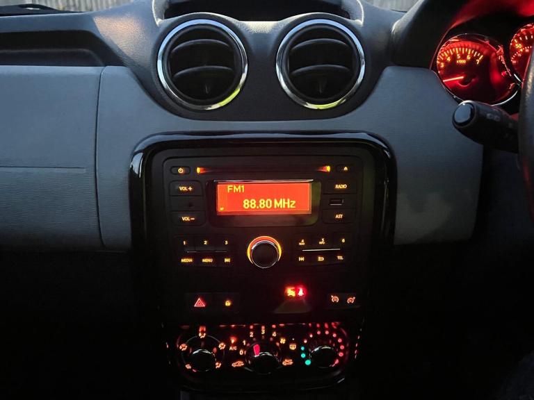 2015 Dacia Duster 1.5 dCi 110 Laureate 5dr HATCHBACK Diesel Manual