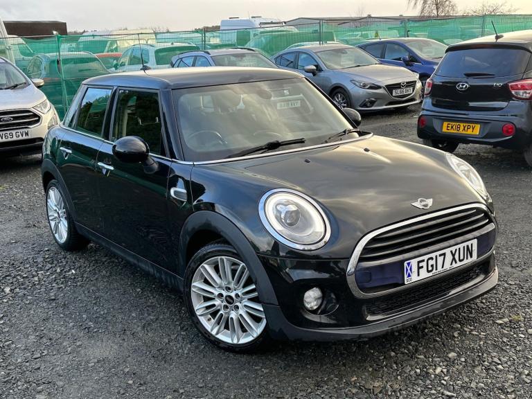 MINI HATCH 1.5 5-Door Hatch Cooper D 2017