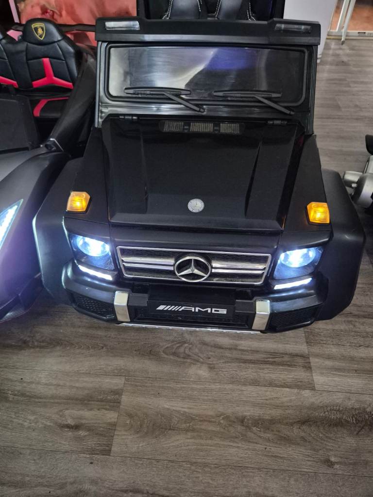 Mercedes benz ride on