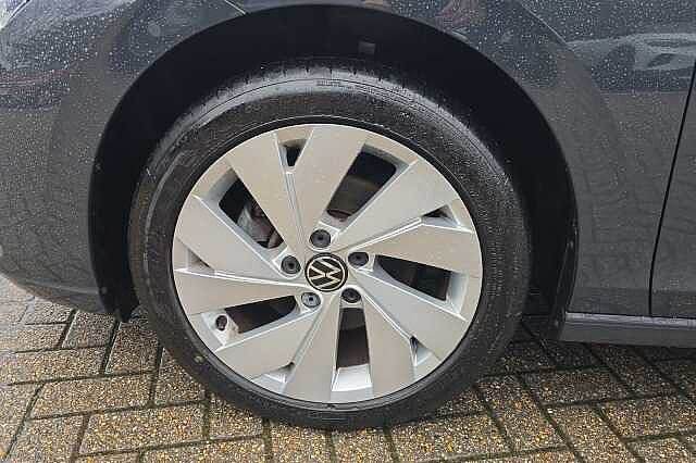 2022 Volkswagen Golf 1.5 TSI Style 5dr Hatchback Petrol Manual