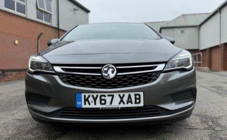 2017 Vauxhall Astra 1.4T 16V 125 Design 5dr HATCHBACK PETROL Manual