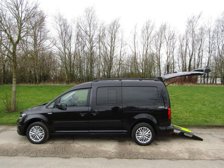 2021 Volkswagen Caddy Maxi Life C20 2.0 DSG Automatic *ALLIED* Wheelchair Accessible Vehicle WAV ...