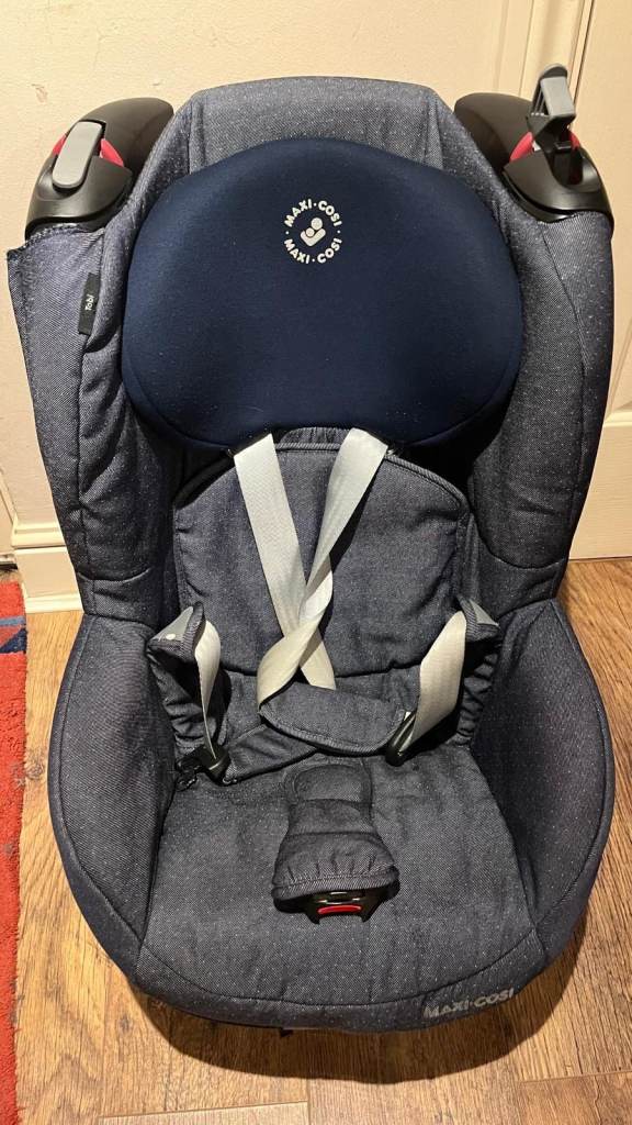 Car Seats & Baby Carriers / Car Seats
