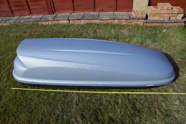 Halfords Roof Box.