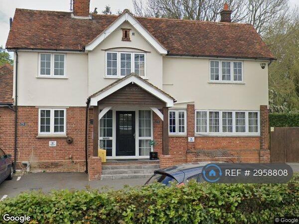 Studio flat in Main Road, Ingatestone, CM4 (#2958808)
