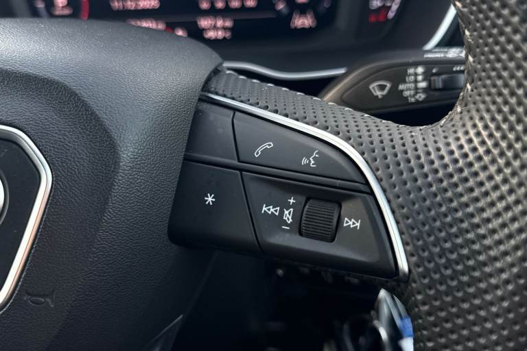 2019 Audi Q3 35 TDI S Line 5dr S Tronic ESTATE DIESEL Automatic