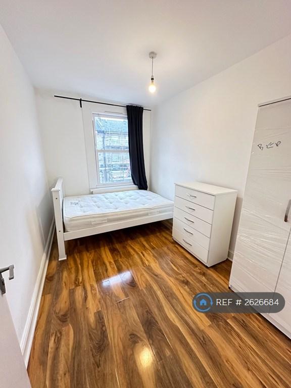 4 bedroom flat in Flaxman Rd, Brixton.Camberwell Elephant And Castle,Herne Hi (4 bed) (#2626684)