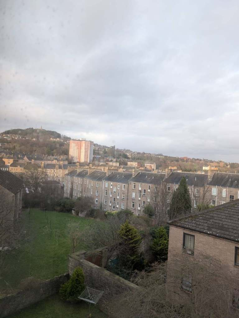 One room available in a spacious flat near the city centre and University.