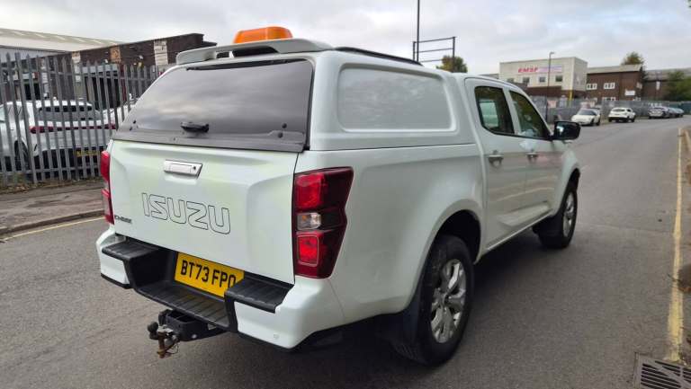 2023 73 ISUZU D-MAX 1.9 DL20 Double Cab 4x4 Auto Pick Up Damaged Salvage