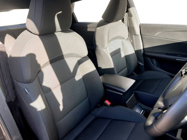 2023 MG MG4 SE Long Range Hatchback Electric Automatic