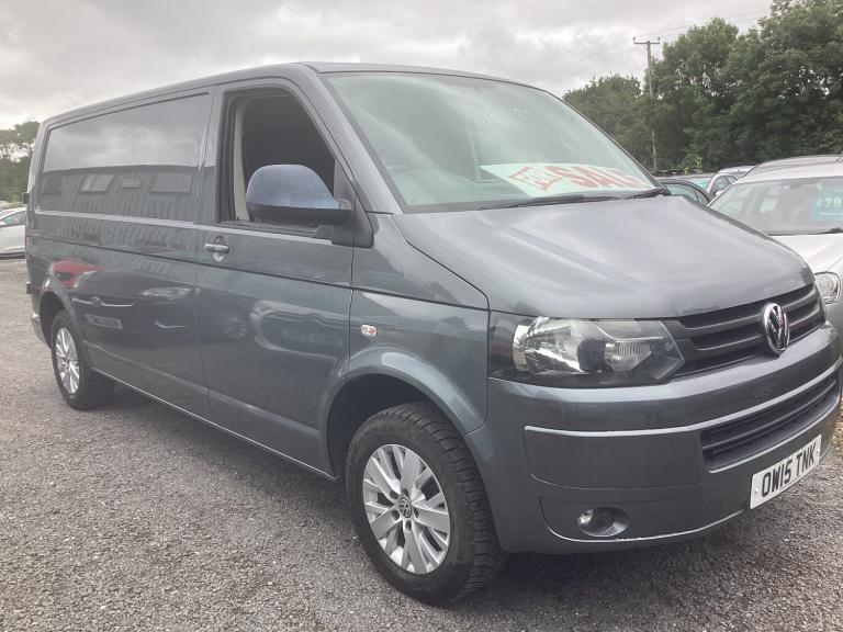 2015 Volkswagen Transporter 2.0 TDI 102PS Highline Van PANEL VAN Diesel Manual