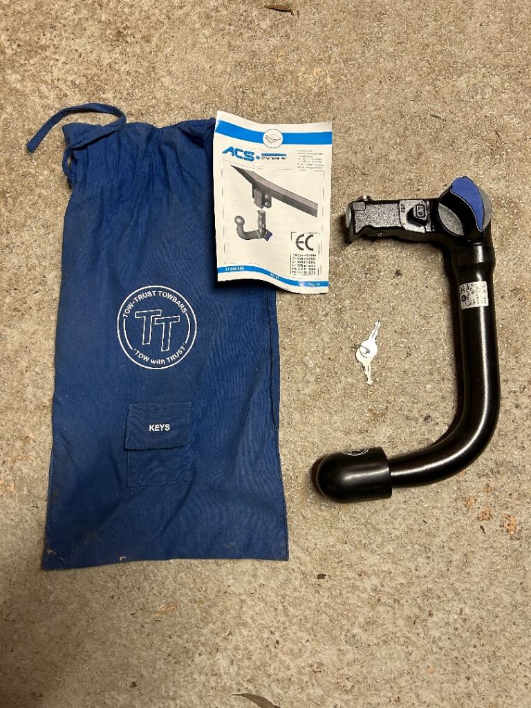 Tow Trust TT Class A50-X Detachable Tow Bar with Keys