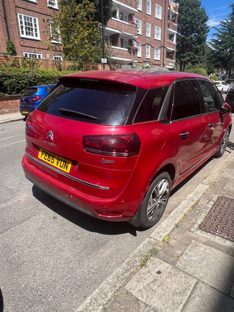 Citroen, C4 PICASSO, MPV, 2016, Semi-Auto, 1560 (cc), 5 doors