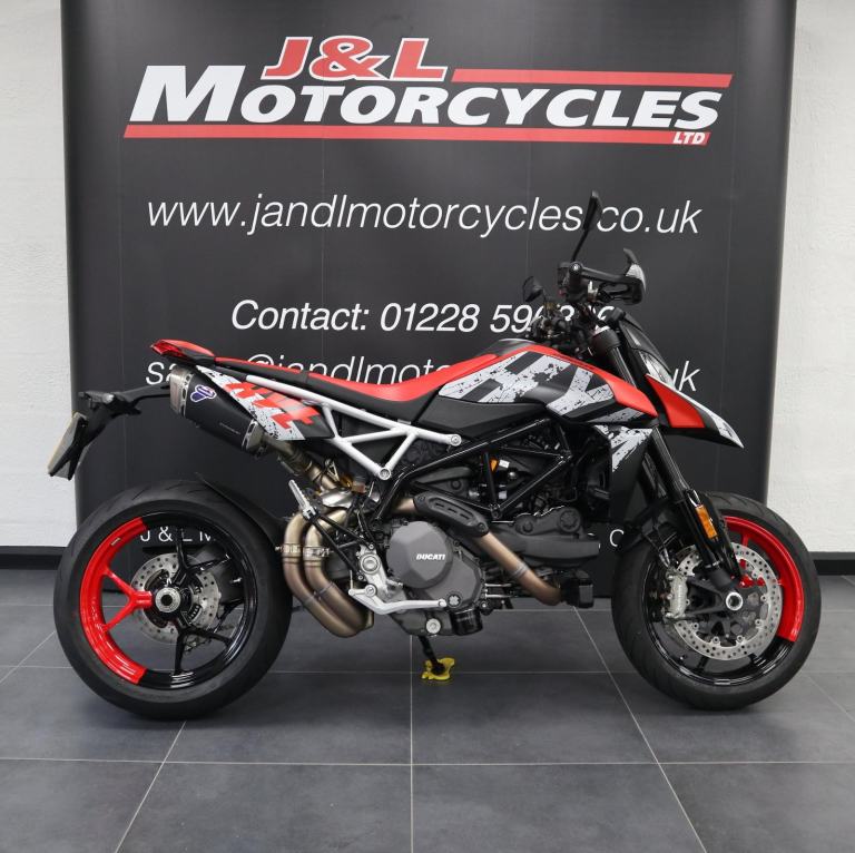 Ducati Hypermotard 950 RVE, PDI Miles, Termignoni Road Approved Silencers