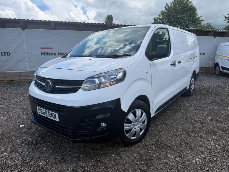 2019 Vauxhall Vivaro 2900 1.5d 100PS Dynamic H1 Van PANEL VAN DIESEL Manual
