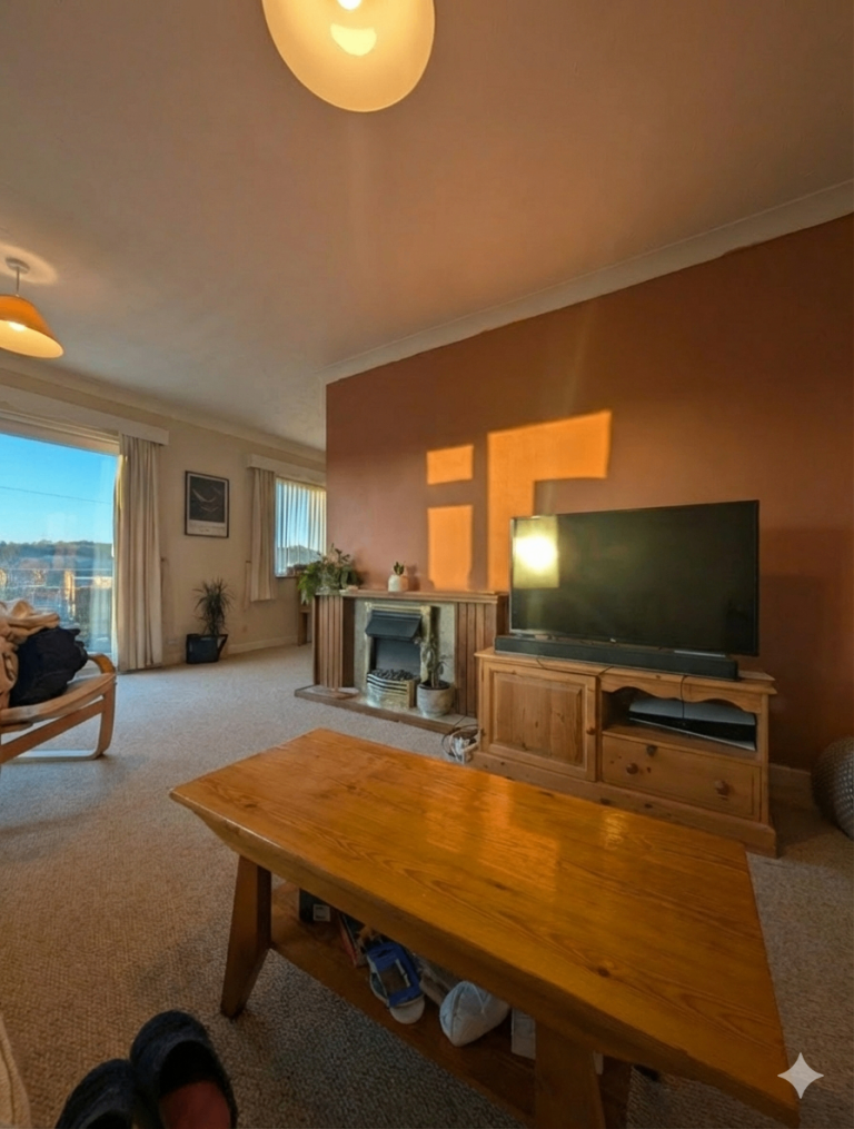 Large Double En Suite in 2 bedroom house share