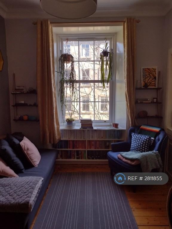 2 bedroom flat in Glen Street, Edinburgh, EH3 (2 bed) (#2811855)