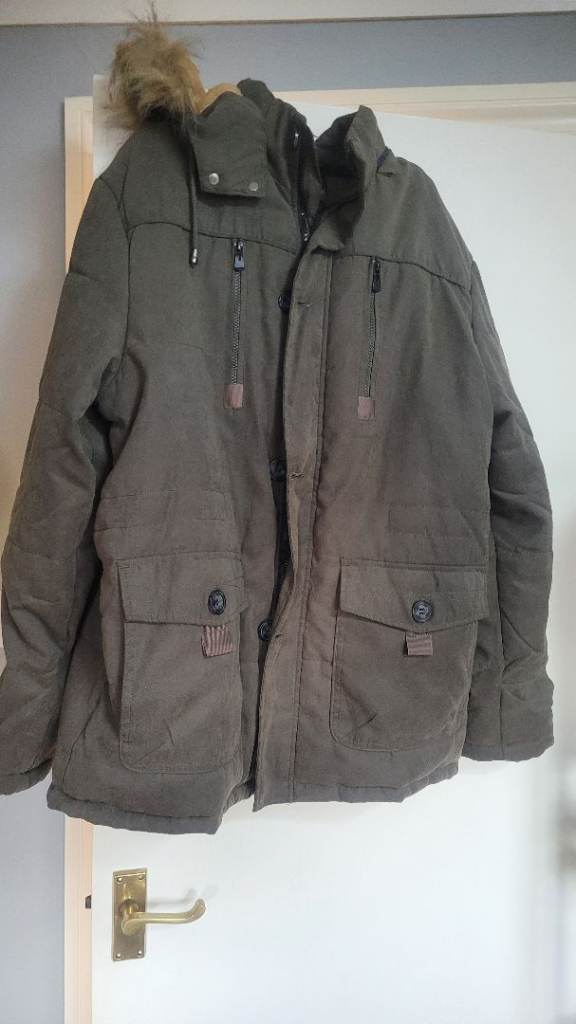 Men's Green Winter Parka Jacket - Size 5XL, Good Condition