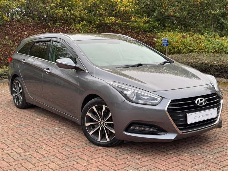 2016 Hyundai i40 1.7 CRDi Blue Drive SE Nav Tourer DCT Euro 6 (s/s) 5dr ESTATE Diesel Automatic
