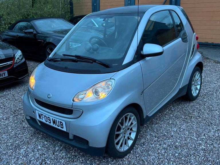 2009 SMART FORTWO COUPE 1.0 PETROL PASSION AUTOMATIC, £20 TAX, ONLY 78K MILES !!
