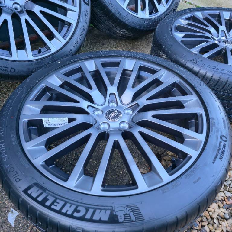 Range Rover 23" 1084 Alloy wheels SV Genuine SVO L460 L461 NEW